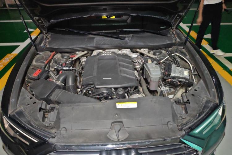 Used Audi A6L 2019 45 TFSI Prestige Dynamic Edition Engine Bay