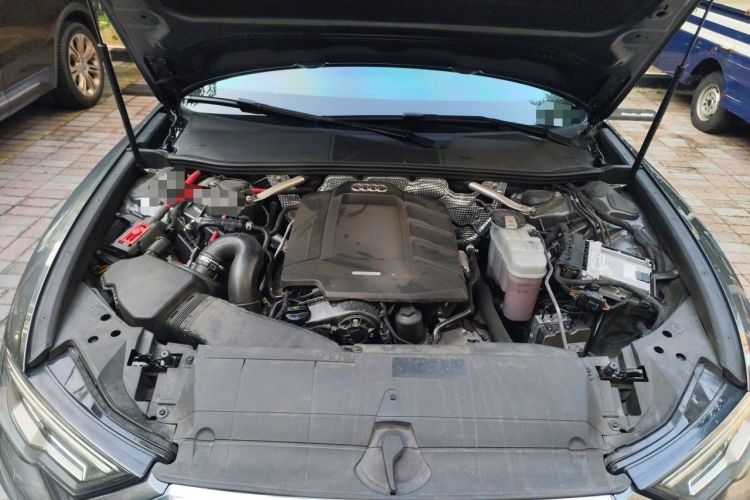 Used Audi A6L 2019 40 TFSI Luxury Dynamic Model Engine Bay