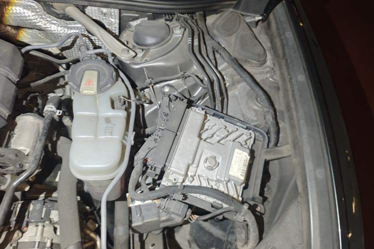 Used Audi A6L 2019 45 TFSI Prestige Dynamic Edition Engine Bay Left