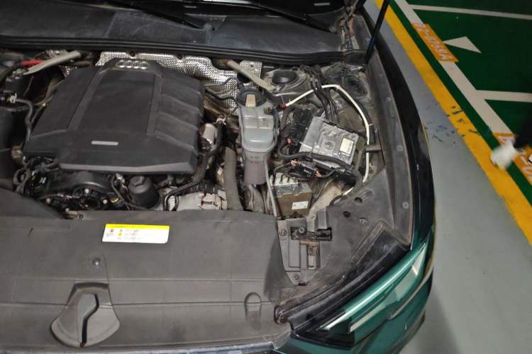 Used Audi A6L 2019 45 TFSI Prestige Dynamic Edition Engine Bay Left