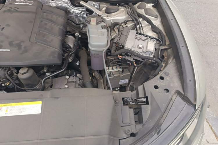 Used Audi A6L 2019 45 TFSI quattro Prestige Elegant Edition Engine Bay Left