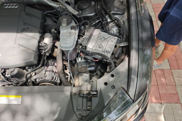 Used Audi A6L 2019 45 TFSI Prestige Dynamic Edition Engine Bay Left