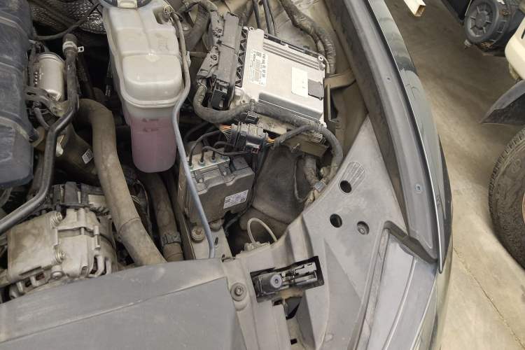 Used Audi A6L 2019 40 TFSI Luxury Dynamic Model Engine Bay Left
