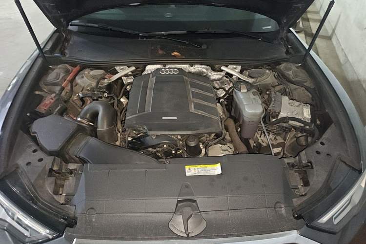 Used Audi A6L 2019 45 TFSI Prestige Dynamic Edition Engine Bay