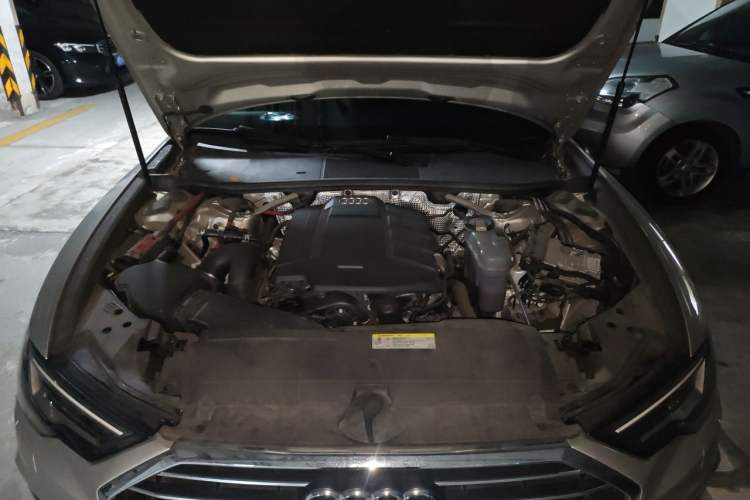 Used Audi A6L 2019 45 TFSI Prestige Dynamic Edition Engine Bay