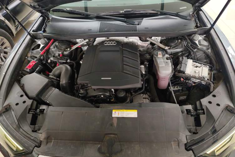 Used Audi A6L 2019 45 TFSI Prestige Dynamic Edition Engine Bay