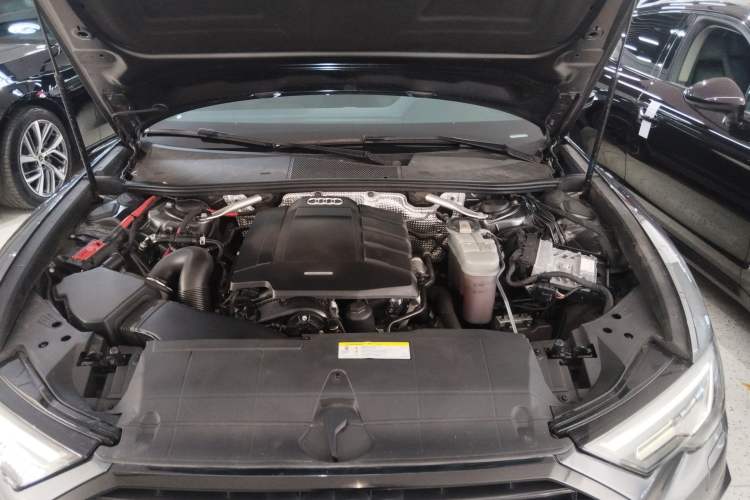 Used Audi A6L 2019 45 TFSI Prestige Dynamic Edition Engine Bay