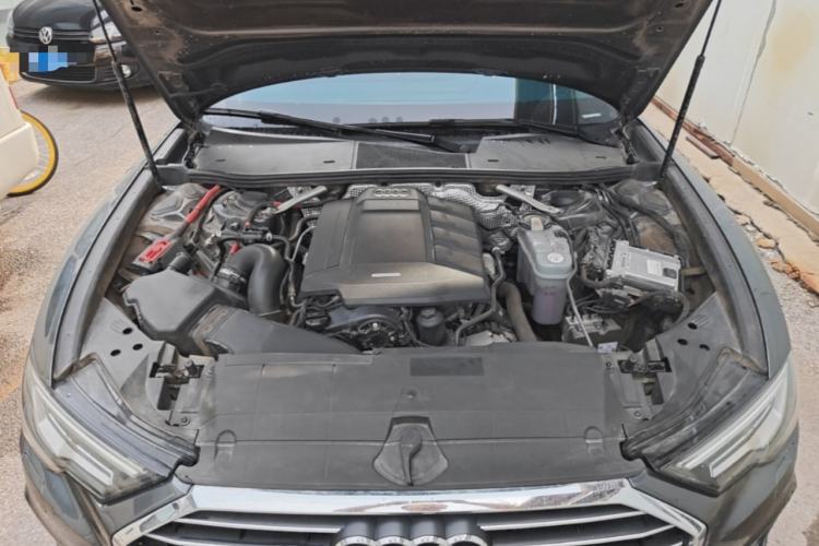 Used Audi A6L 2019 40 TFSI Luxury Dynamic Model Engine Bay