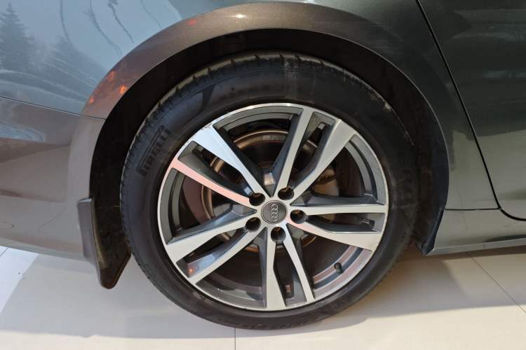 Used Audi A6L 2019 40 TFSI Luxury Dynamic Model Exterior 8