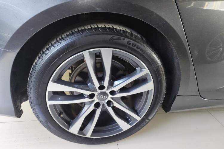 Used Audi A6L 2019 40 TFSI Luxury Dynamic Model Exterior 8