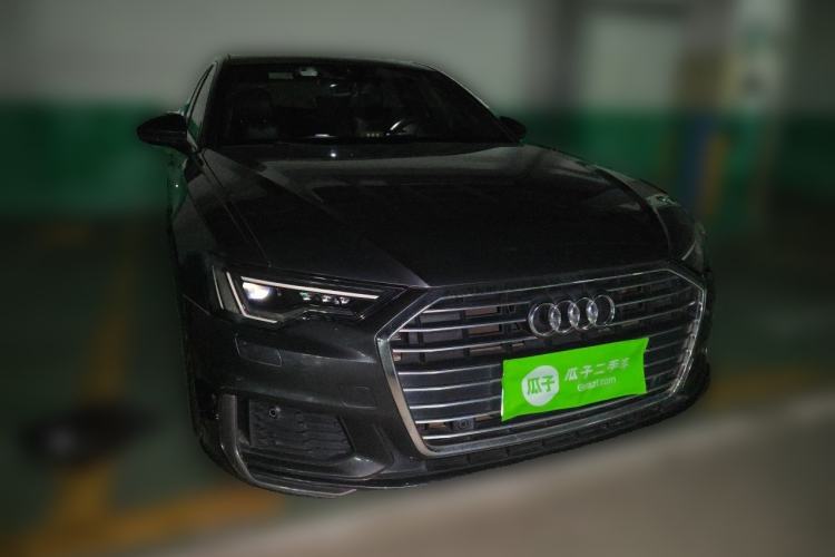 Used Audi A6L 2019 40 TFSI Luxury Dynamic Model Front Right 45 Deg