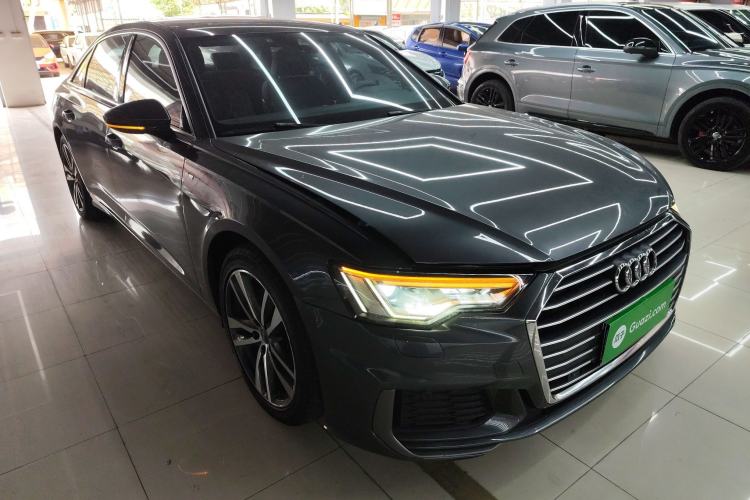 Used Audi A6L 2019 40 TFSI Luxury Dynamic Model Front Right 45 Deg