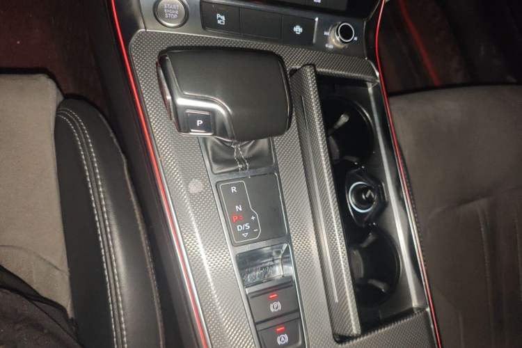 Used Audi A6L 2019 45 TFSI Prestige Dynamic Edition Gear Lever