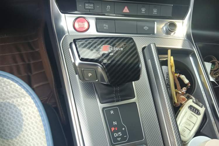 Used Audi A6L 2019 45 TFSI quattro Prestige Dynamic Edition Gear Lever