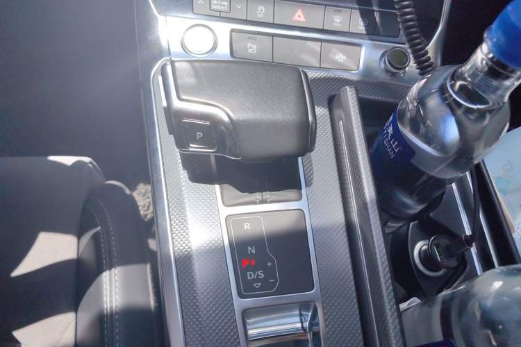 Used Audi A6L 2019 45 TFSI Prestige Dynamic Edition Gear Lever