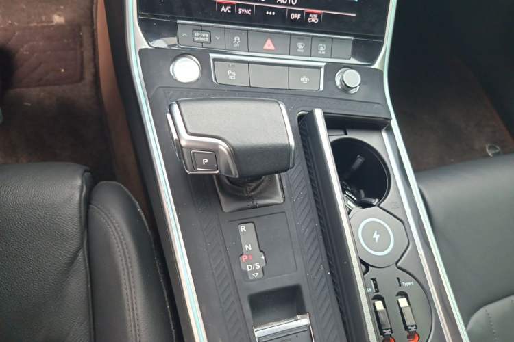 Used Audi A6L 2019 45 TFSI quattro Prestige Elegant Edition Gear Lever