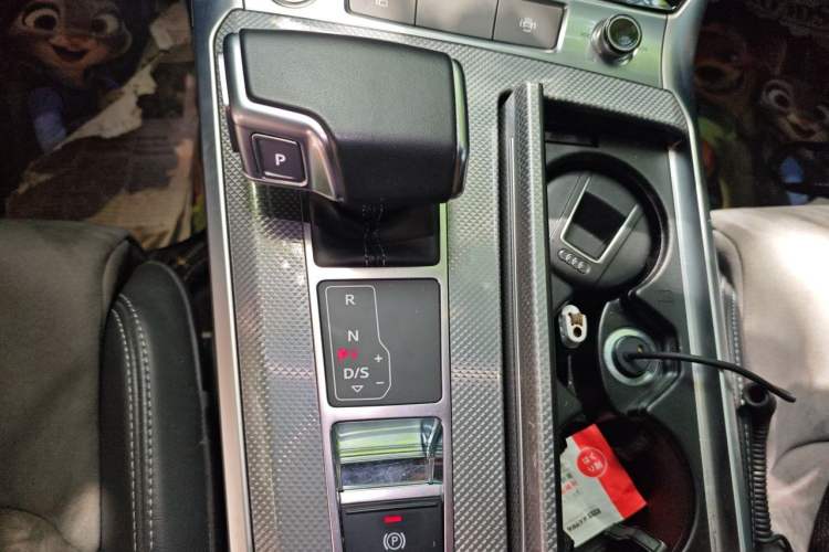 Used Audi A6L 2019 45 TFSI Prestige Dynamic Edition Gear Lever