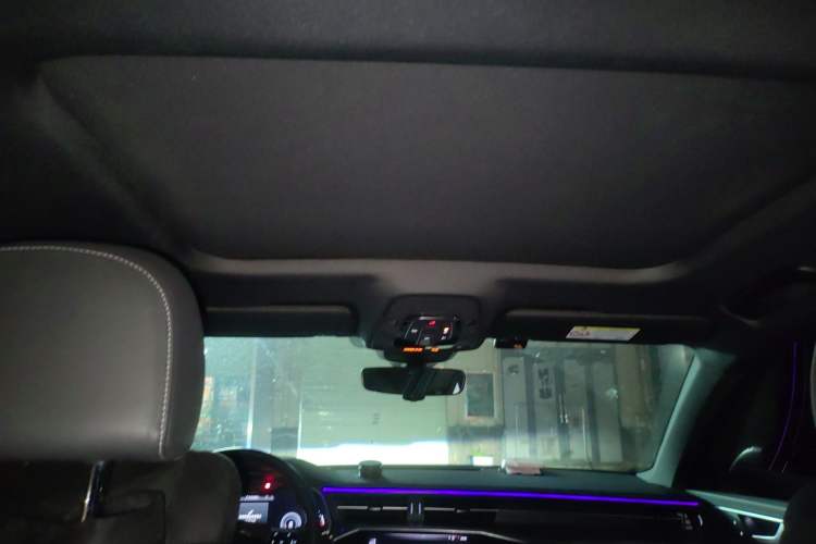 Used Audi A6L 2019 40 TFSI Luxury Dynamic Model Headliner