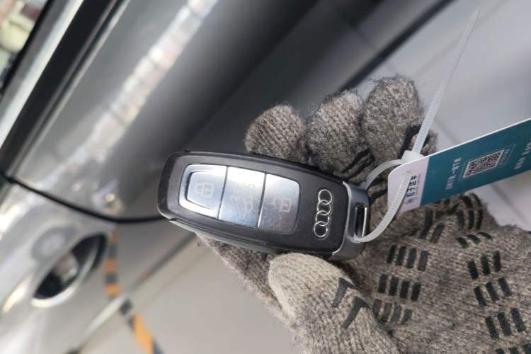 Used Audi A6L 2019 40 TFSI Luxury Dynamic Model Interior 1