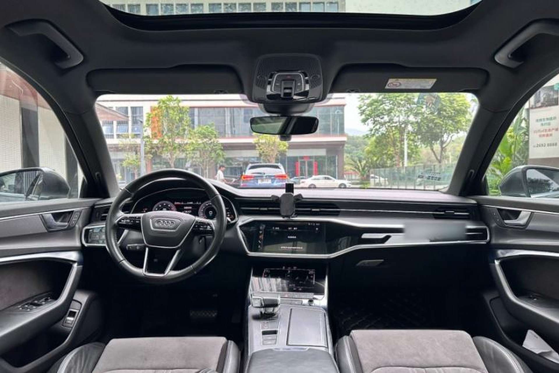 Used Audi A6L 2019 40 TFSI Luxury Dynamic Model Interior 2