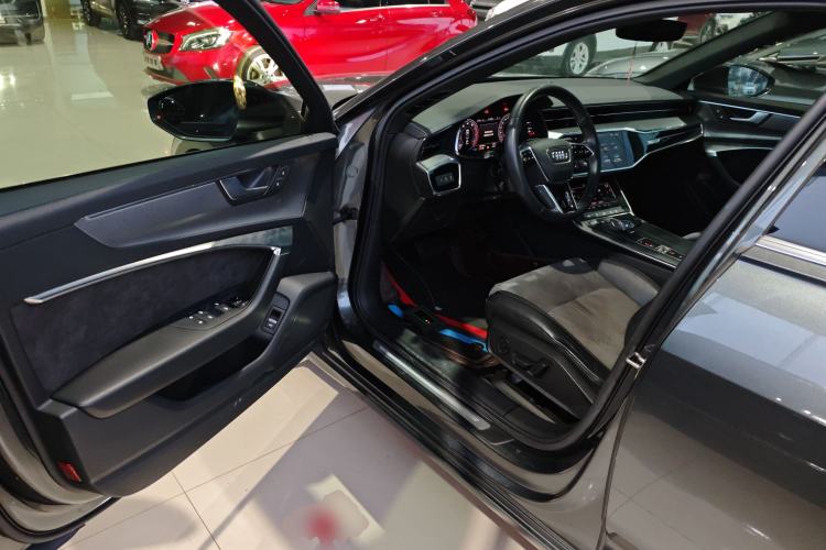 Used Audi A6L 2019 40 TFSI Luxury Dynamic Model Interior 3