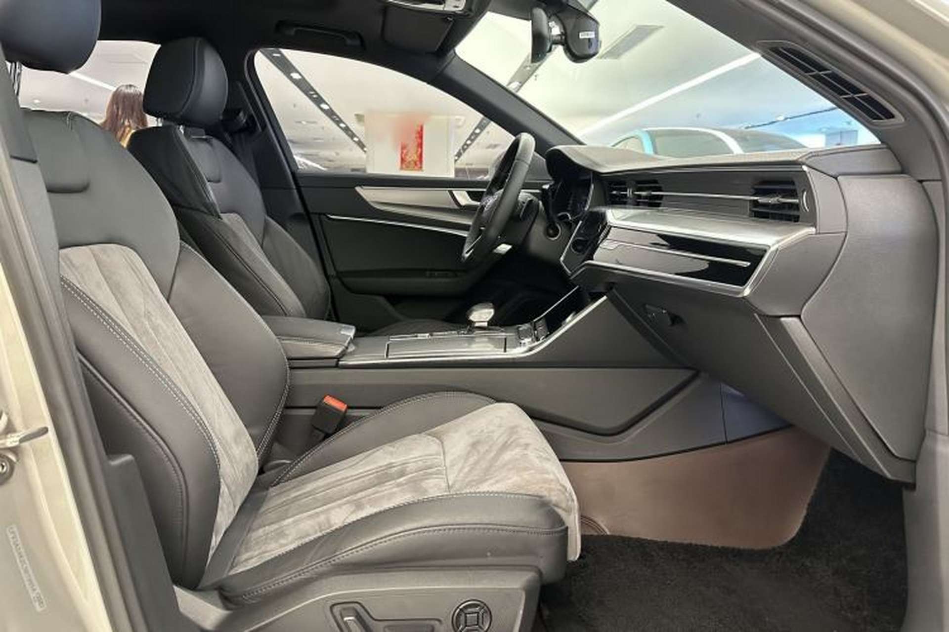 Used Audi A6L 2019 45 TFSI Prestige Dynamic Edition Interior 9
