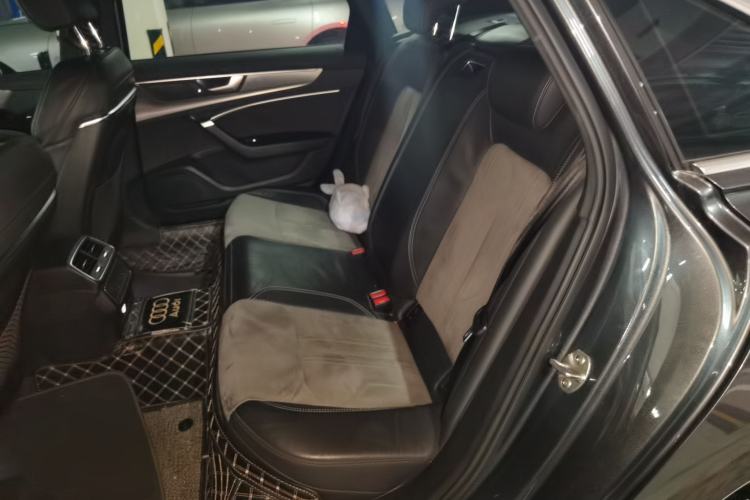 Used Audi A6L 2019 40 TFSI Luxury Dynamic Model Left Rear Seat