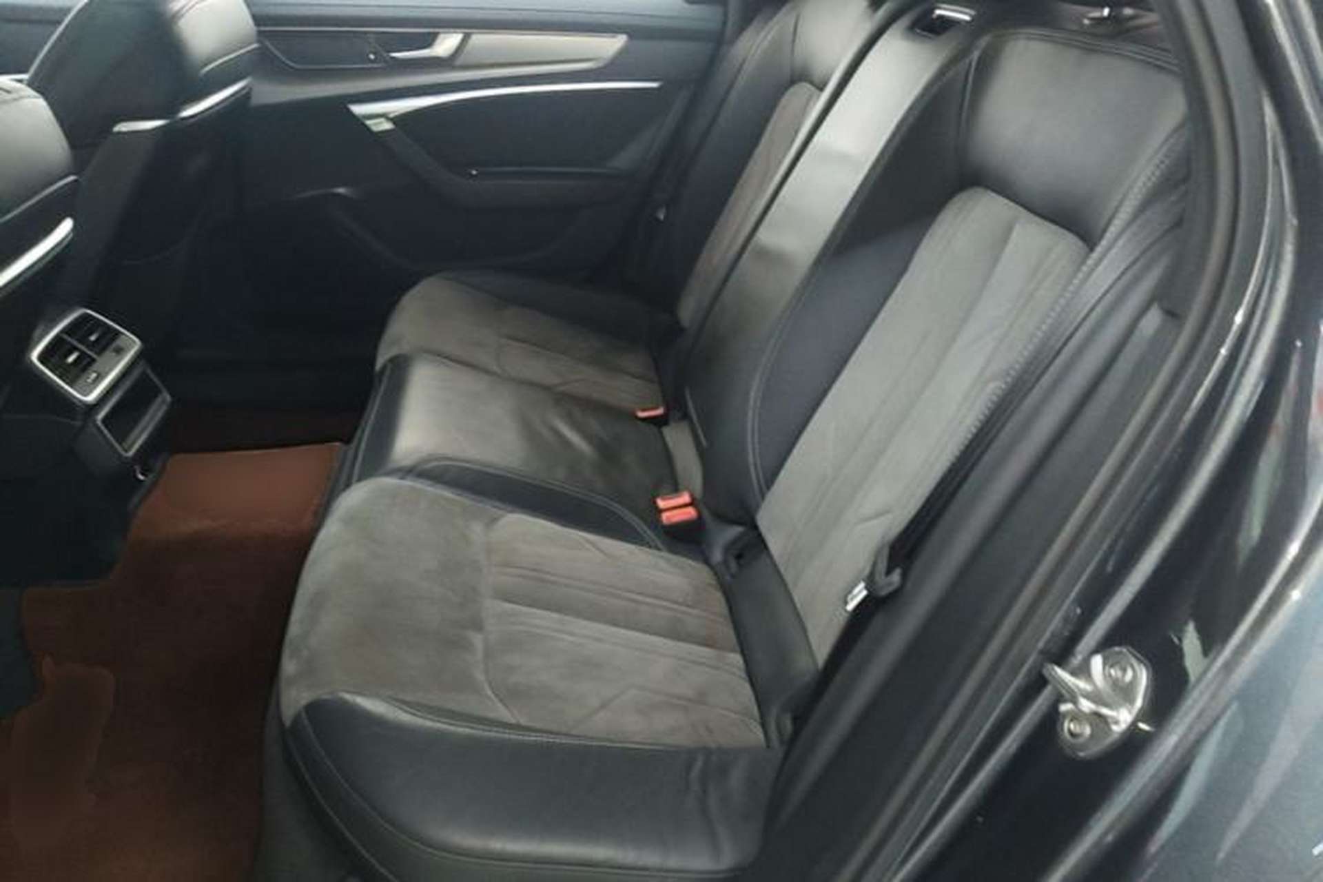 Used Audi A6L 2019 40 TFSI Luxury Dynamic Model Left Rear Seat