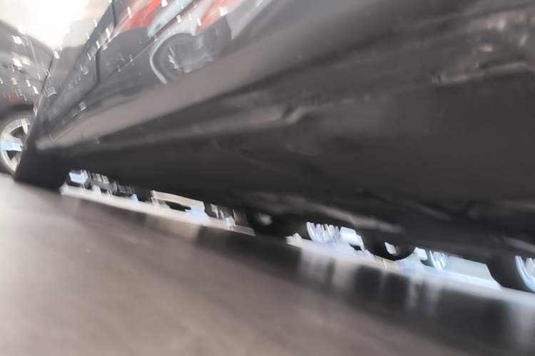 Used Audi A6L 2019 40 TFSI Luxury Dynamic Model Left Side Sill