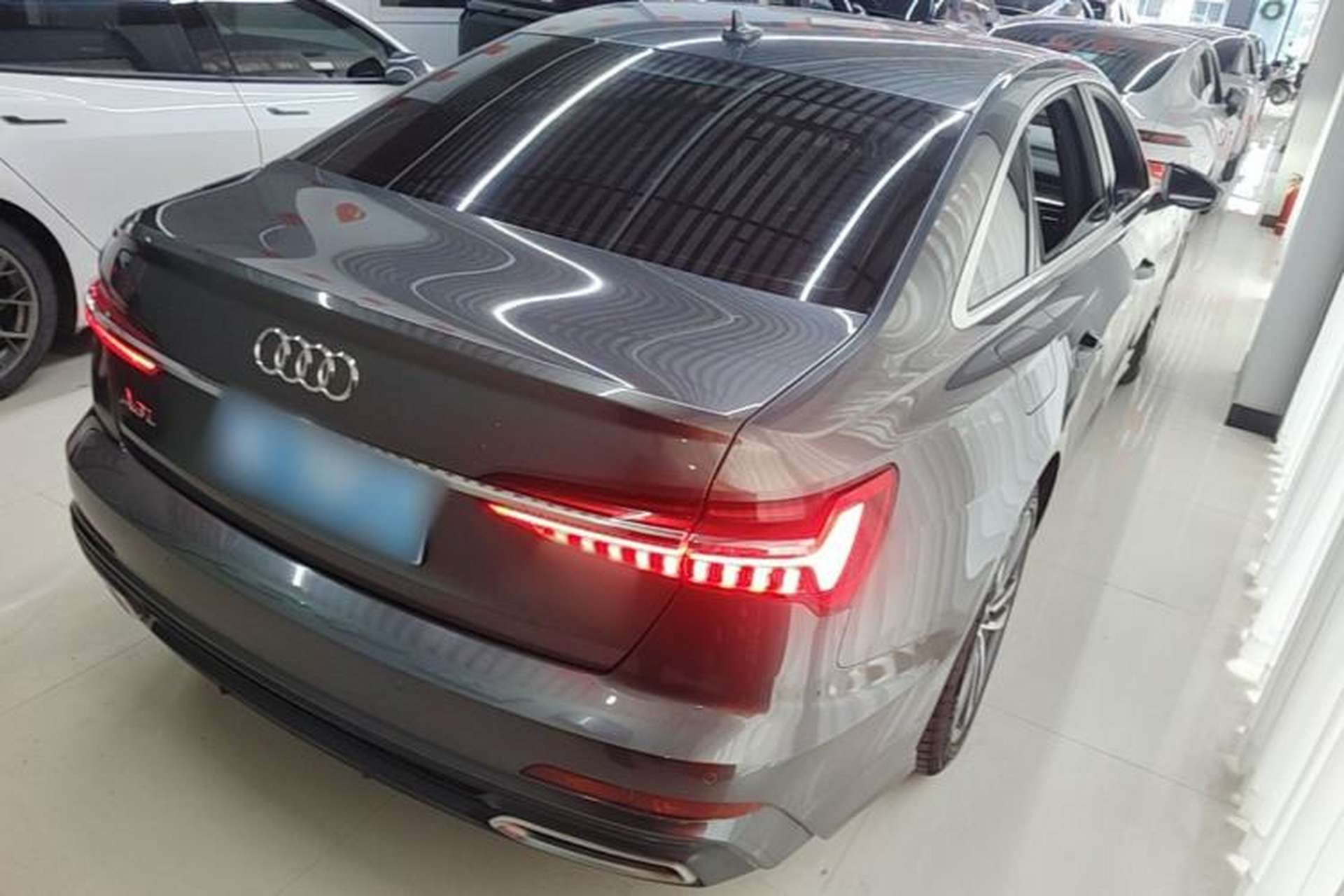 Used Audi A6L 2019 40 TFSI Luxury Dynamic Model Rear Right 45 Deg