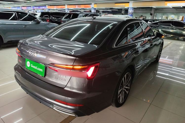 Used Audi A6L 2019 40 TFSI Luxury Dynamic Model Rear Right 45 Deg