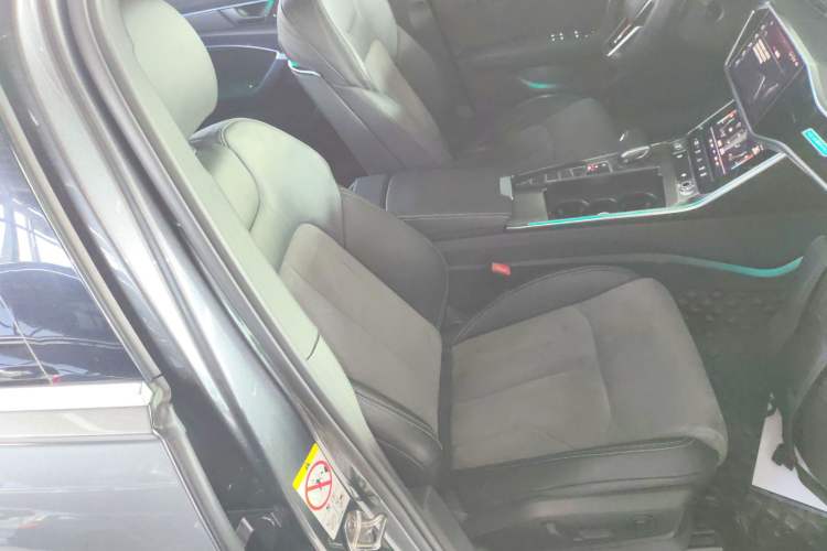 Used Audi A6L 2019 40 TFSI Luxury Dynamic Model Right Front Seat