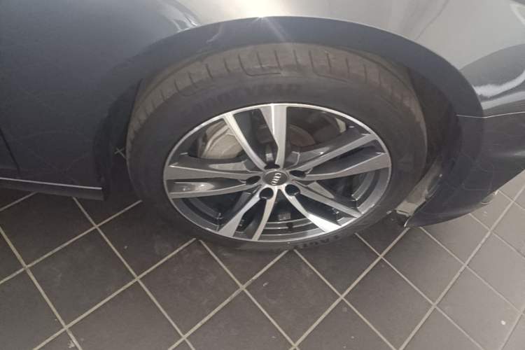 Used Audi A6L 2019 45 TFSI Prestige Dynamic Edition Right Front Wheel Hub