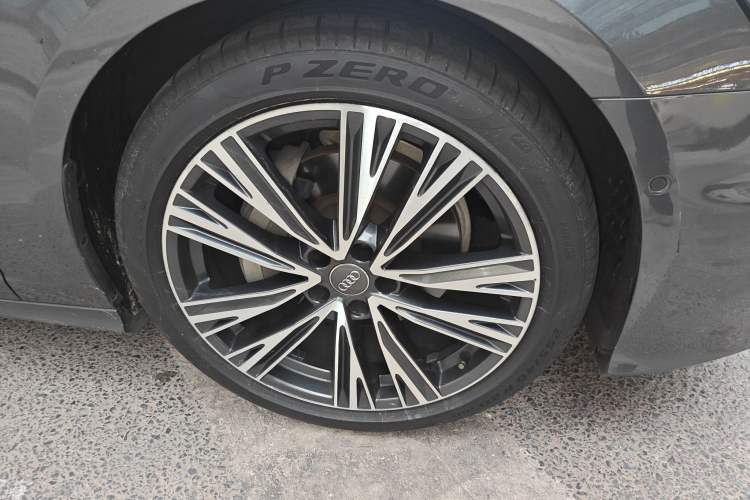 Used Audi A6L 2019 45 TFSI quattro Prestige Dynamic Edition Right Front Wheel Hub