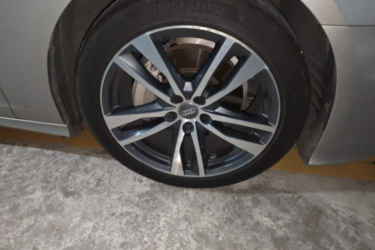 Used Audi A6L 2019 45 TFSI Prestige Dynamic Edition Right Front Wheel Hub