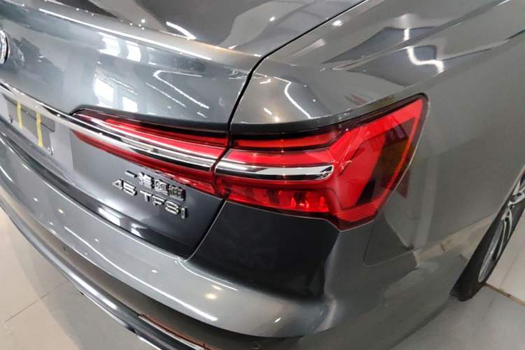 Used Audi A6L 2019 45 TFSI Prestige Dynamic Edition Right Rear Taillight