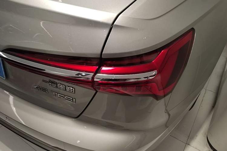 Used Audi A6L 2019 45 TFSI Prestige Dynamic Edition Right Rear Taillight