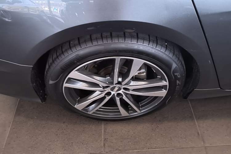Used Audi A6L 2019 40 TFSI Luxury Dynamic Model Right Rear Wheel Hub