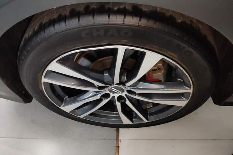 Used Audi A6L 2019 45 TFSI Prestige Dynamic Edition Right Rear Wheel Hub