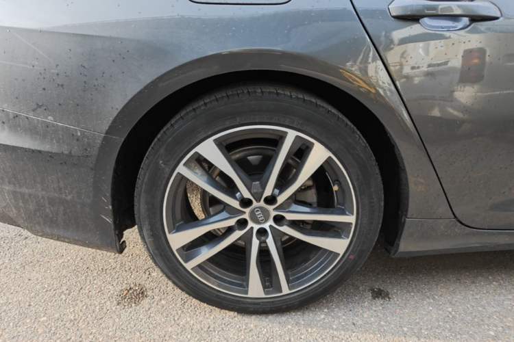 Used Audi A6L 2019 40 TFSI Luxury Dynamic Model Right Rear Wheel Hub