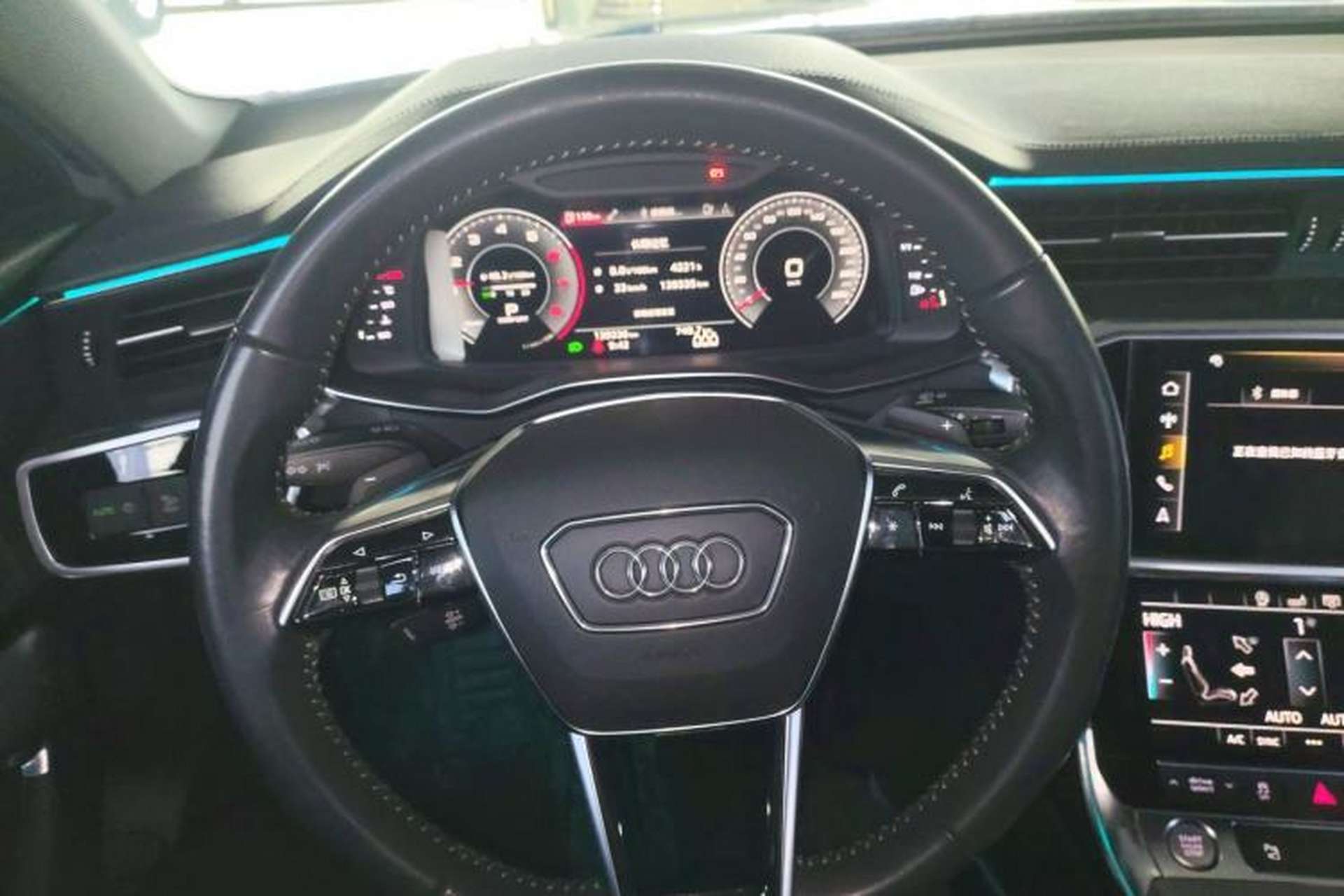 Used Audi A6L 2019 40 TFSI Luxury Dynamic Model Steering Wheel