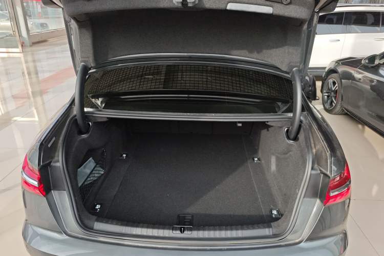 Used Audi A6L 2019 40 TFSI Luxury Dynamic Model Trunk
