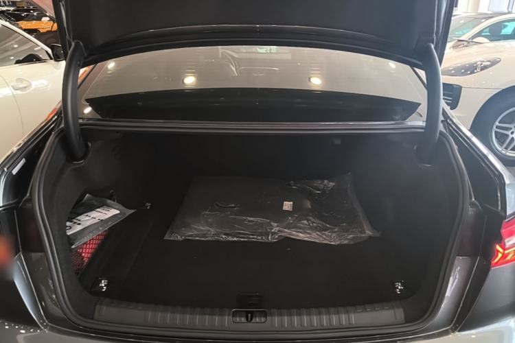 Used Audi A6L 2019 40 TFSI Luxury Dynamic Model Trunk