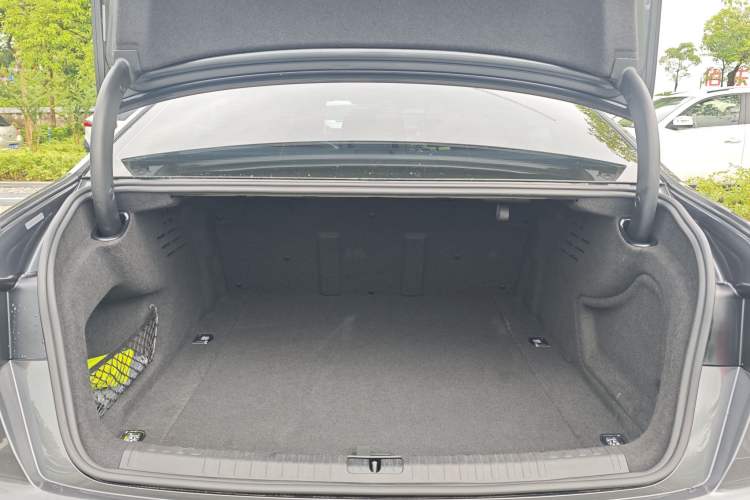 Used Audi A6L 2019 45 TFSI Prestige Dynamic Edition Trunk