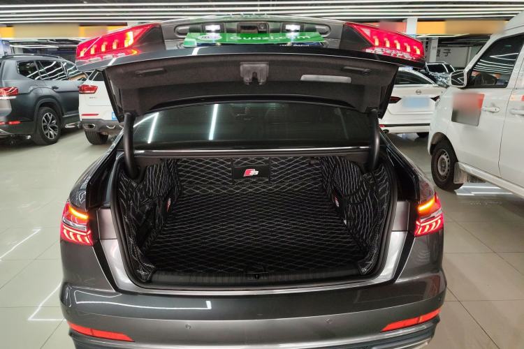 Used Audi A6L 2019 40 TFSI Luxury Dynamic Model Trunk
