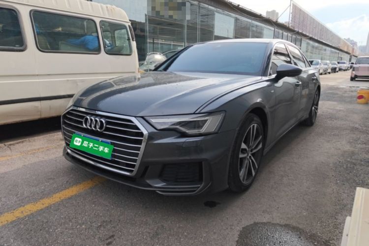 Gebrauchter Audi A6L 2019 40 TFSI Luxury Dynamic Model Guazi used car, China used car export, Used car for sale, Used cars, Cheapest cars for sale