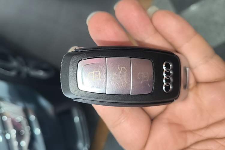 Used Audi A6L 2019 40 TFSI Luxury Dynamic Model Vehicle Key