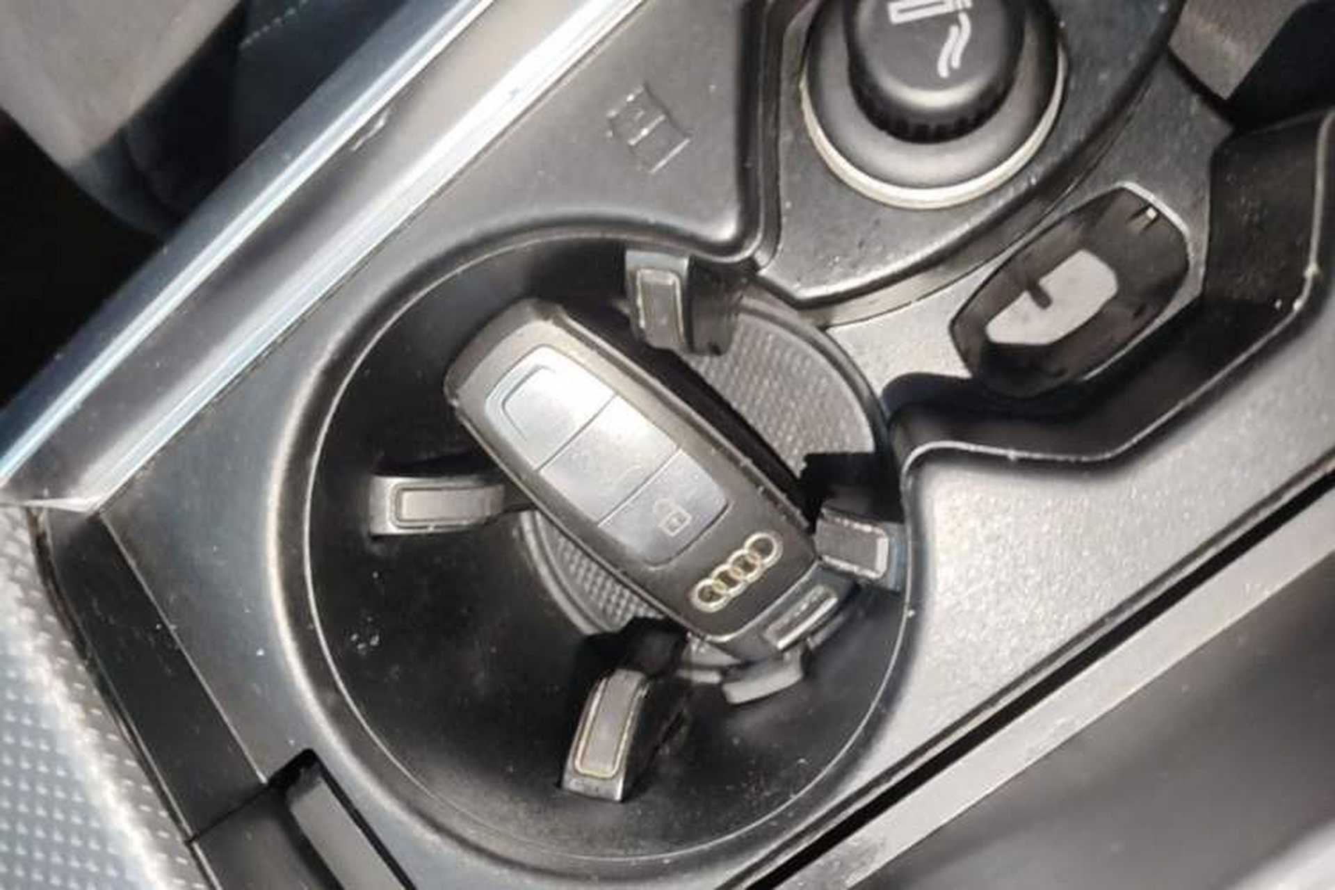 Used Audi A6L 2019 40 TFSI Luxury Dynamic Model Vehicle Key