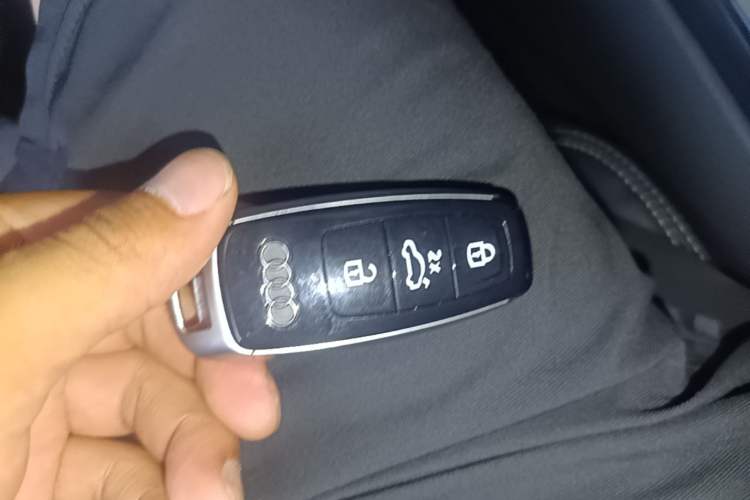 Used Audi A6L 2019 45 TFSI Prestige Dynamic Edition Vehicle Key
