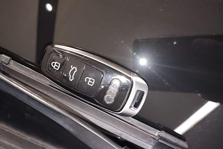 Used Audi A6L 2019 45 TFSI Prestige Dynamic Edition Vehicle Key